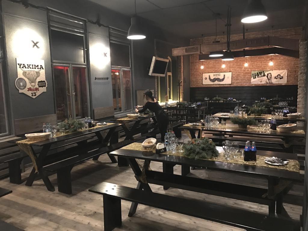 Penzion Dobre Casy Košice Buitenkant foto